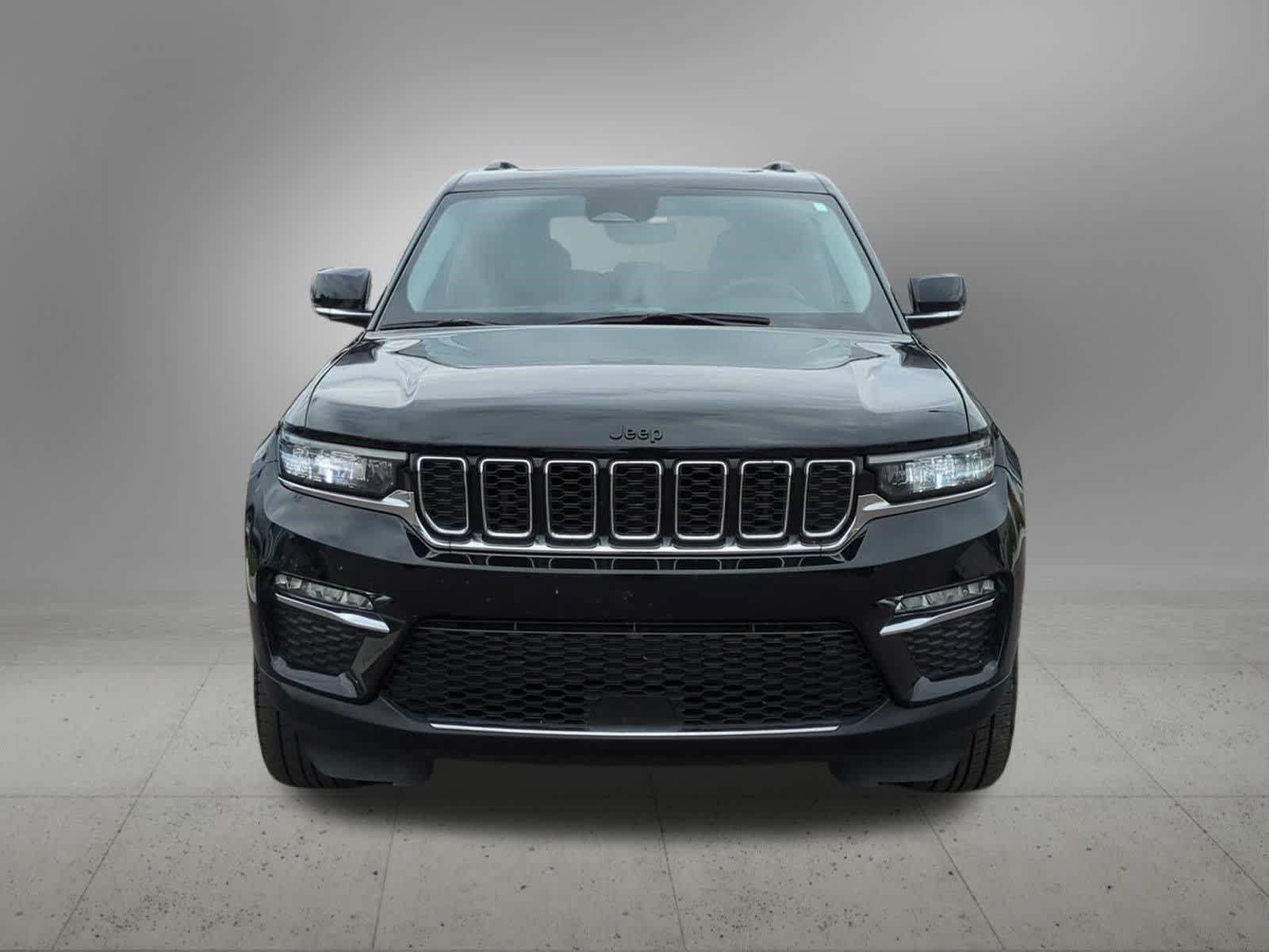 Used 2024 Jeep Grand Cherokee Limited 4xe AWD/4WD image 9