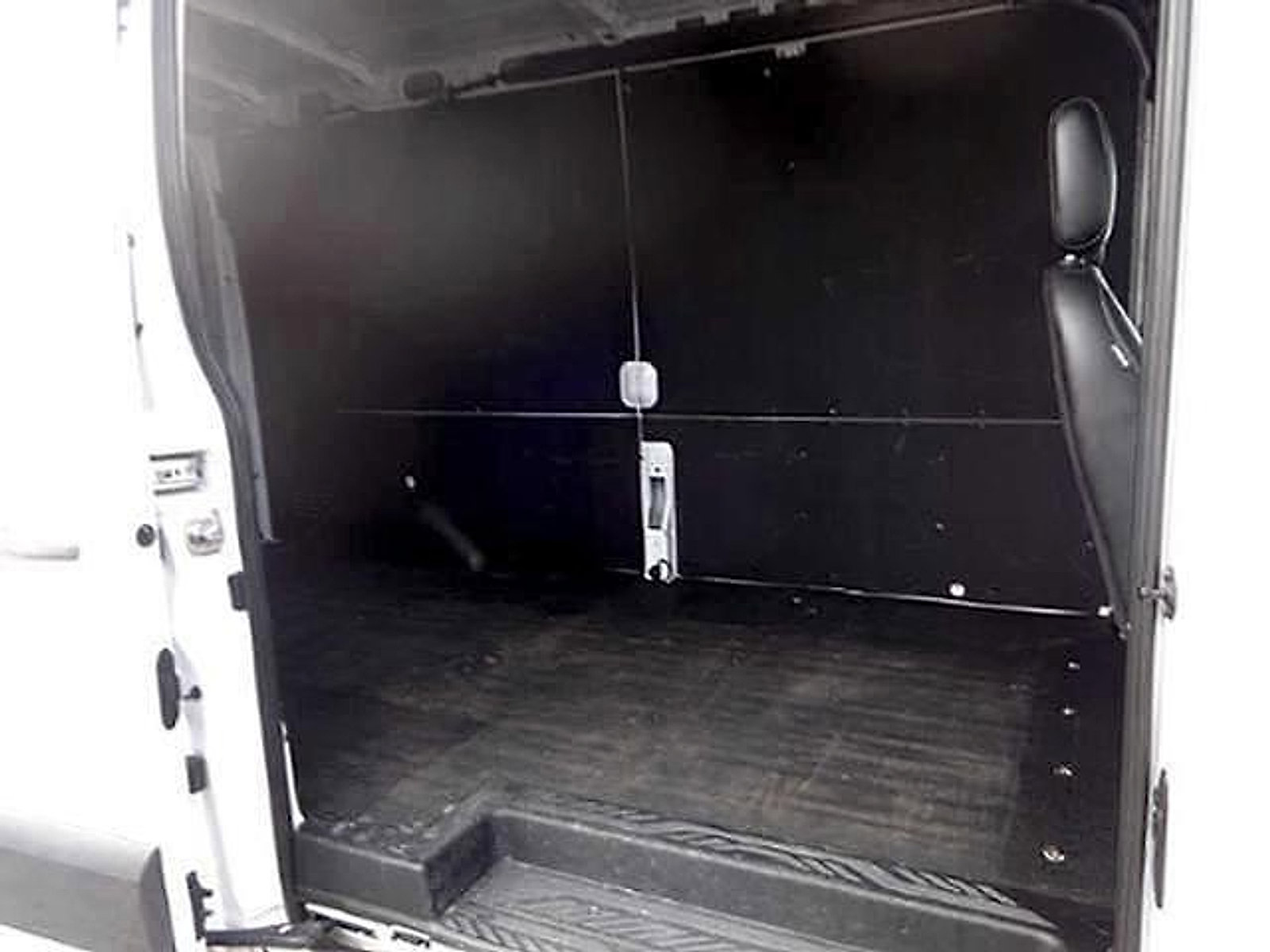 Used 2024 Ford Transit 250 148 Medium Roof w/ Load Area Protection Package image 10