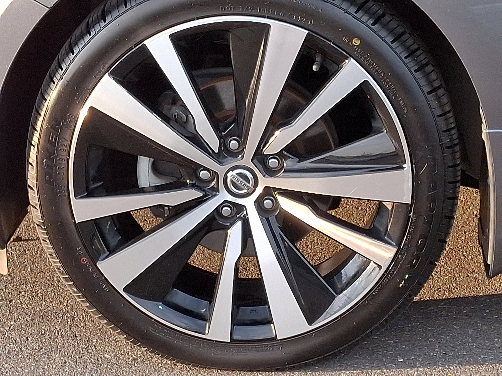 Used 2019 Nissan Altima 2.5 SR FWD image 8
