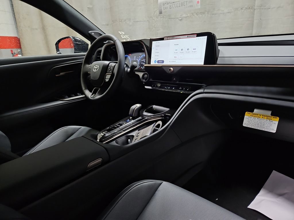 New 2026 Toyota Crown Platinum image 27