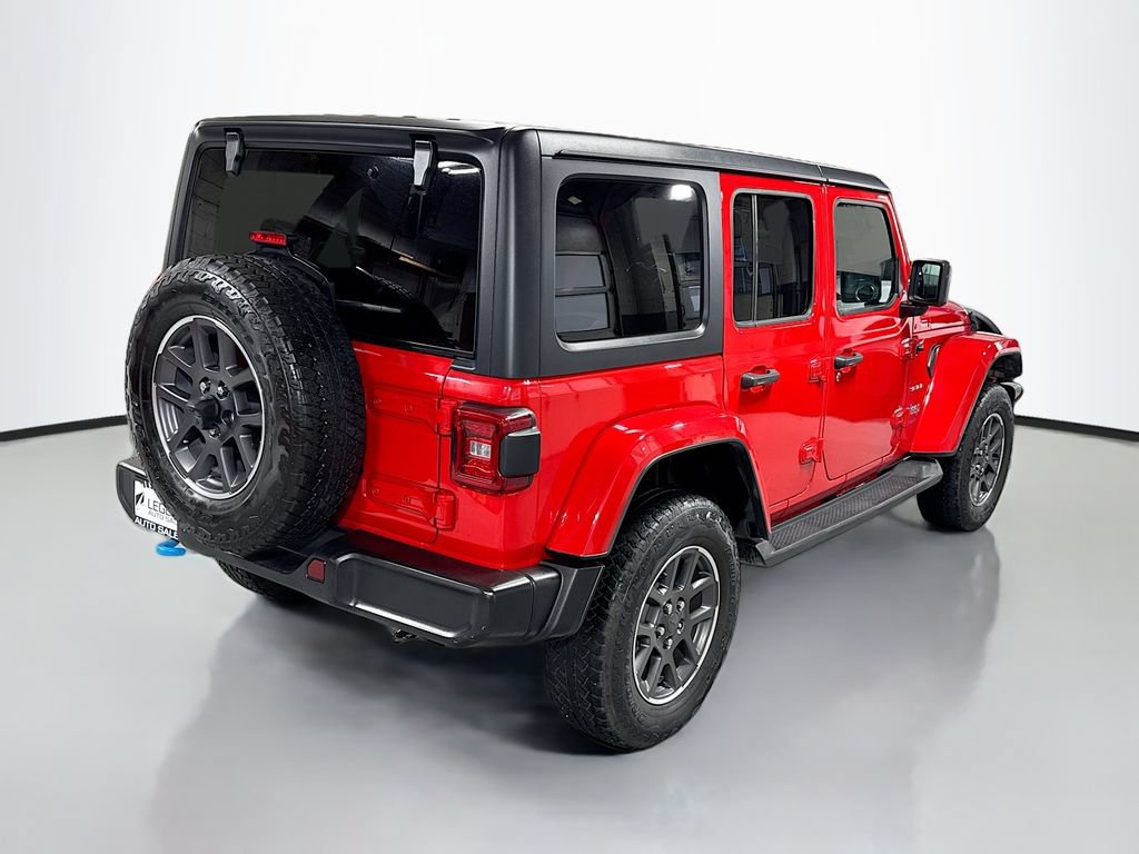 Used 2023 Jeep Wrangler Unlimited Sahara AWD/4WD image 6