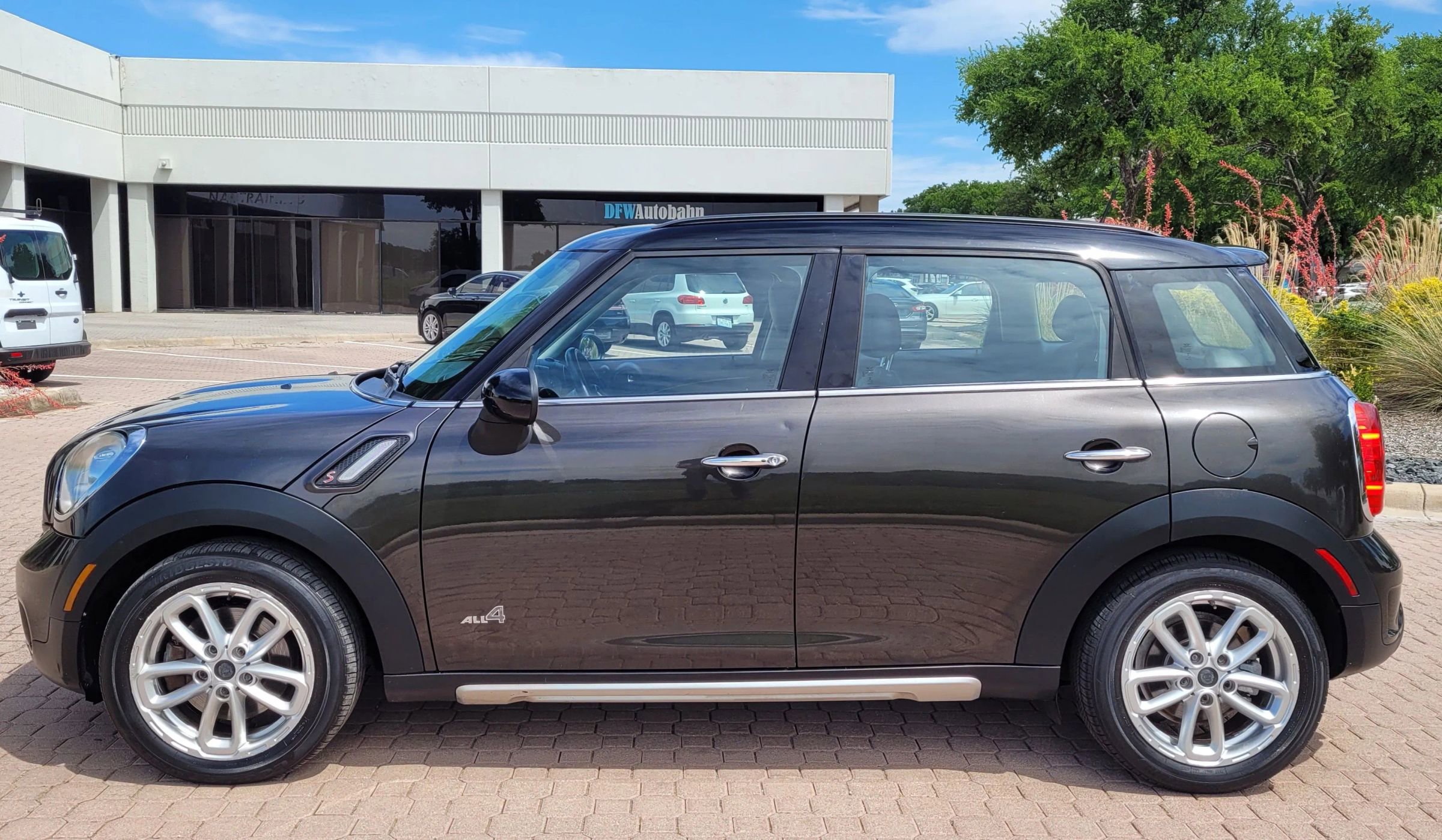 Used 2015 MINI Cooper Countryman S image 9