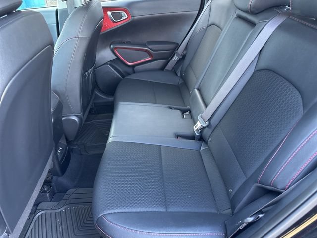 Used 2023 Kia Soul GT-Line FWD image 9