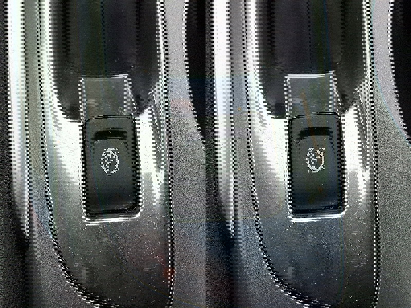 Used 2024 Chevrolet Malibu LT FWD image 25