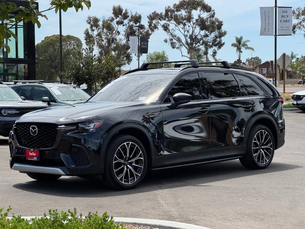 Certified 2025 MAZDA CX-70 Plug-In Hybrid w/ Premium Pkg AWD/4WD image 6