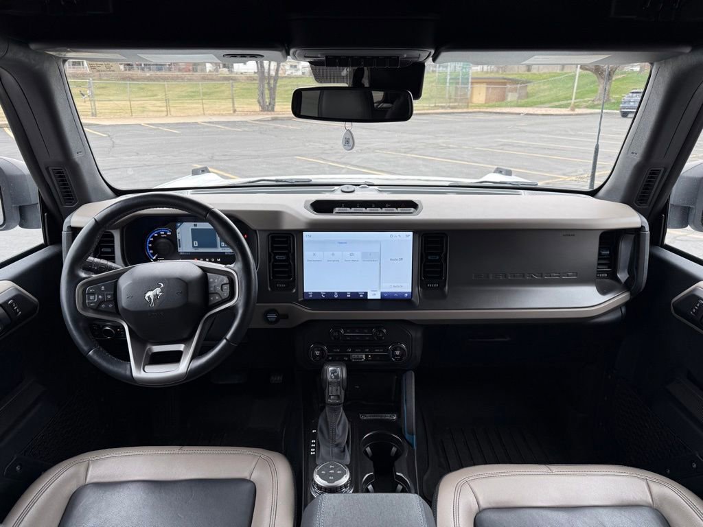 Used 2024 Ford Bronco Wildtrak image 9