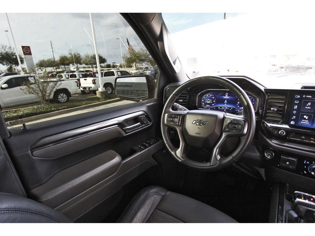 Used 2024 Chevrolet Silverado 1500 ZR2 w/ Technology Package image 6