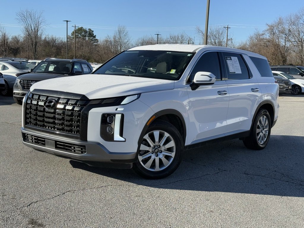 Used 2024 Hyundai Palisade SE image 3