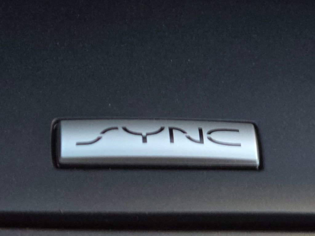 Used 2018 Ford Explorer Platinum image 10