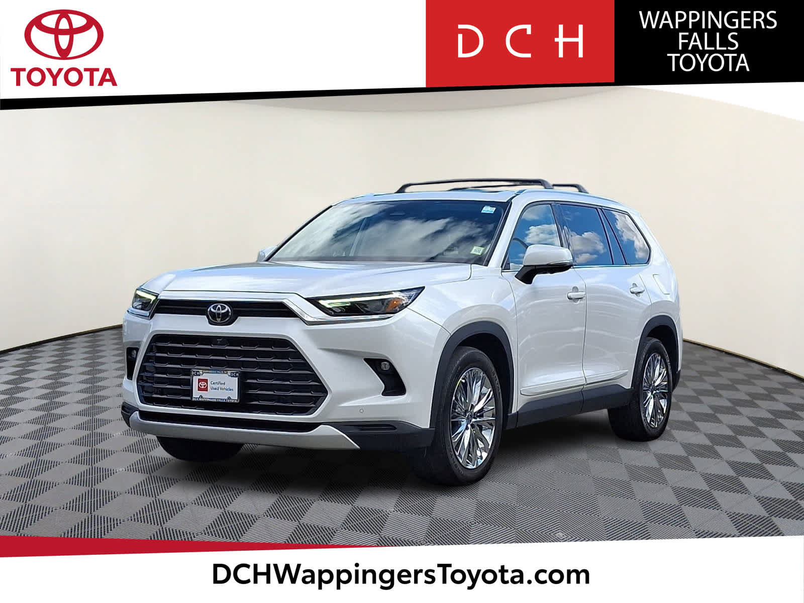Certified 2024 Toyota Grand Highlander AWD image 1