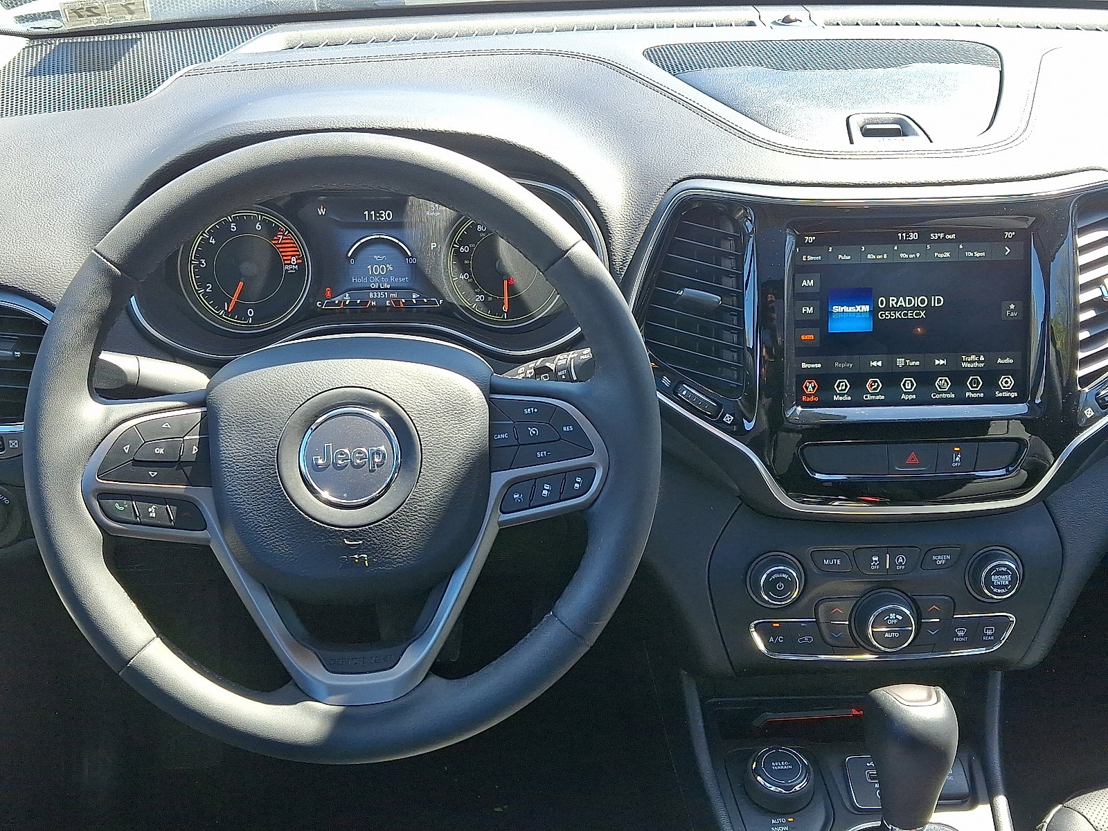 Used 2022 Jeep Cherokee Limited image 12