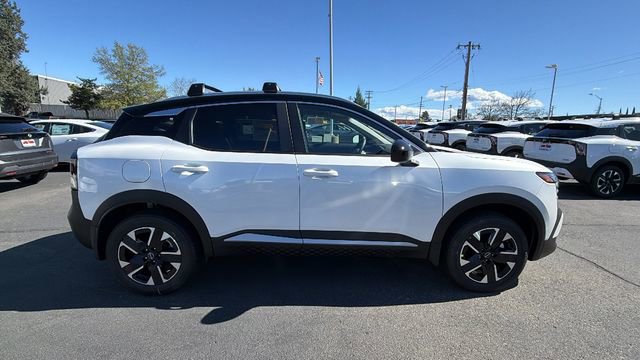 New 2026 Nissan Kicks SV w/ Cold Weather Package AWD/4WD image 3