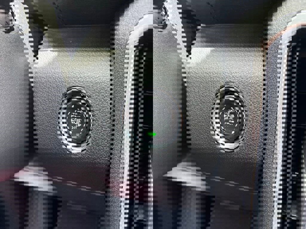 New 2025 GMC Acadia Elevation w/ Elevation Premium Package image 20