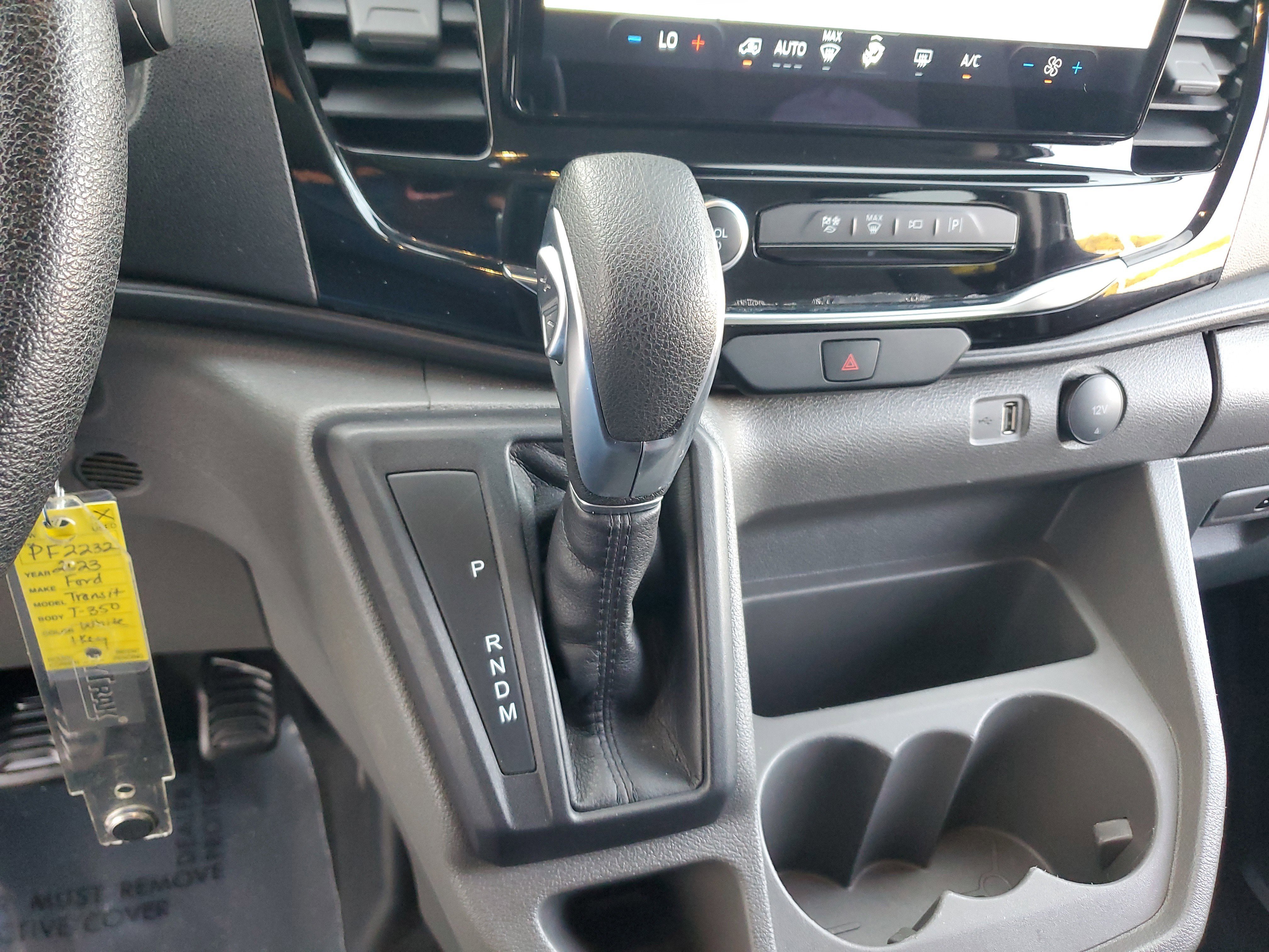 Used 2023 Ford Transit 350 XLT image 25