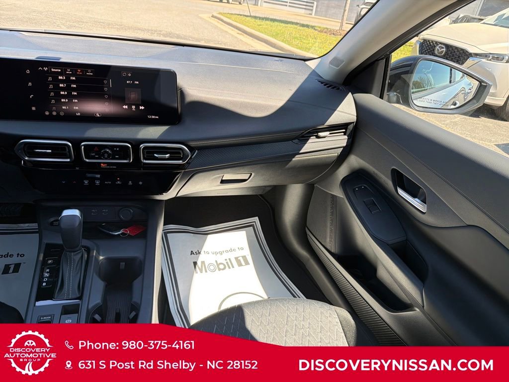 New 2026 Nissan Sentra SV w/ Floor Mat Package FWD image 28