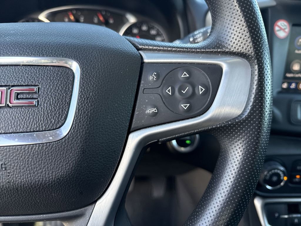 Used 2024 GMC Terrain SLE image 16