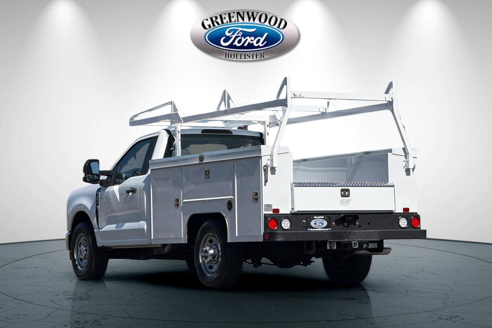 New 2026 Ford F350 XL w/ XL Chrome Package RWD image 6