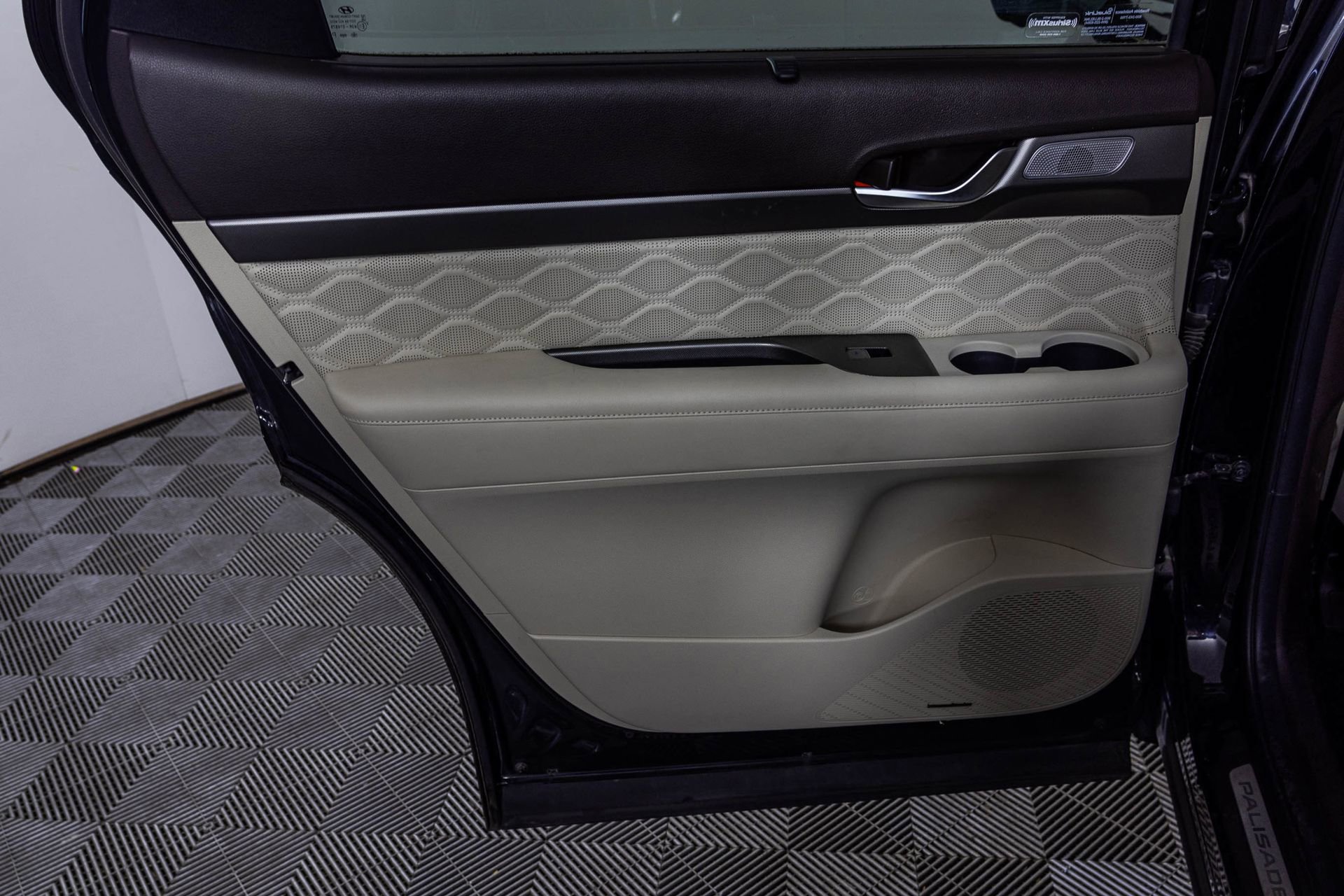 Used 2020 Hyundai Palisade Limited image 42