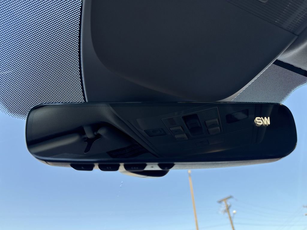 New 2025 Volkswagen Taos SE AWD/4WD image 36