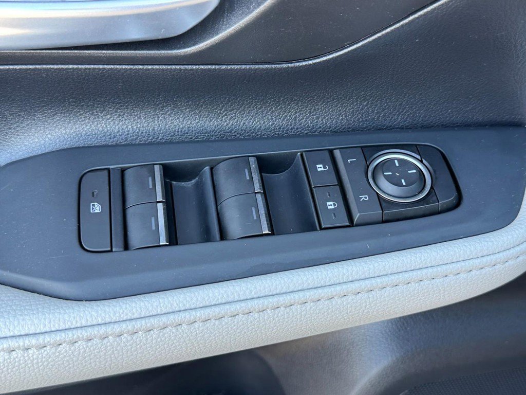 Certified 2025 Toyota Grand Highlander FWD image 22