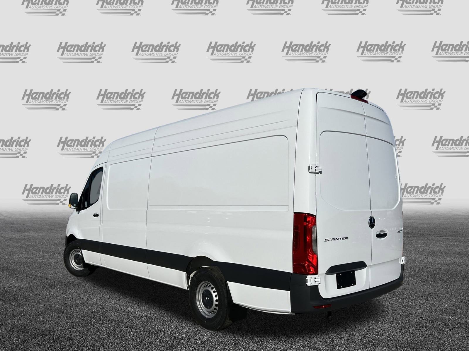 New 2025 Mercedes-Benz Sprinter 2500 image 9