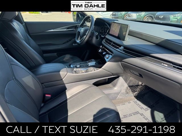 Used 2025 INFINITI QX60 Luxe w/ Lighting Package (N94) AWD/4WD image 24