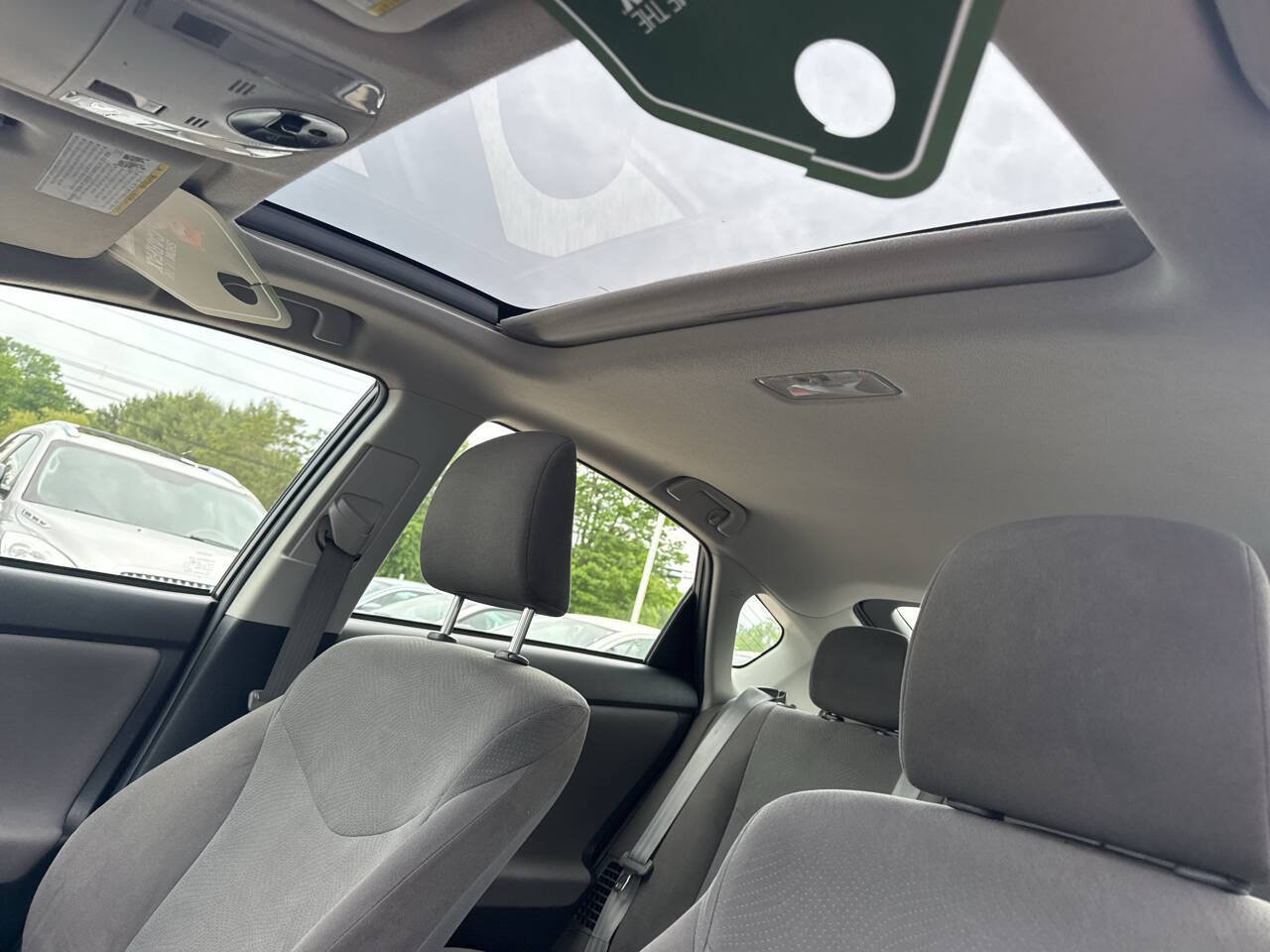 Used 2013 Toyota Prius Three w/ Solar Roof Pkg FWD image 6