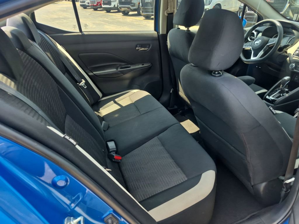 Used 2020 Nissan Versa SV FWD image 28
