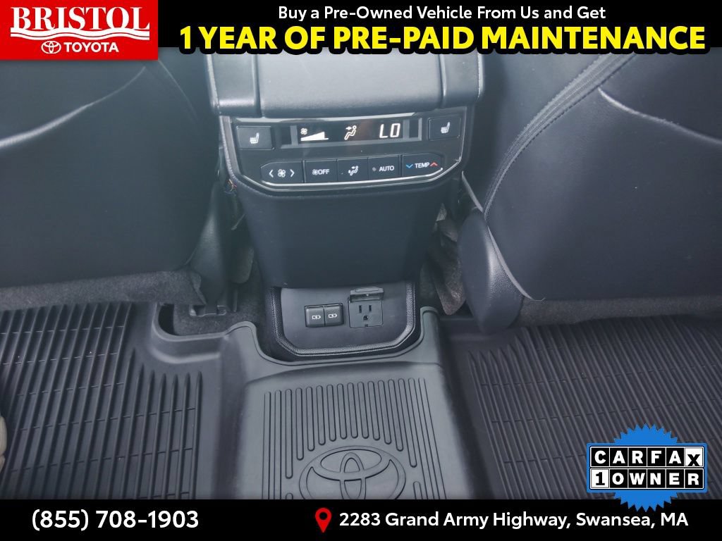 Used 2023 Toyota Highlander Platinum AWD/4WD image 19