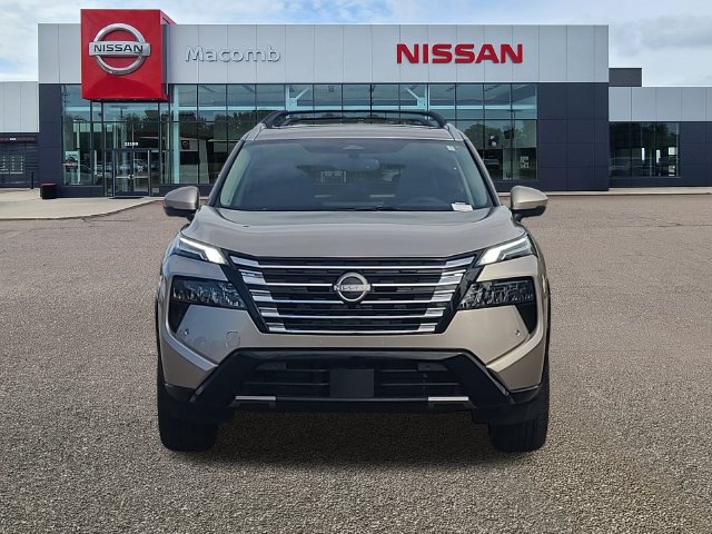 New 2026 Nissan Rogue Platinum AWD/4WD image 2