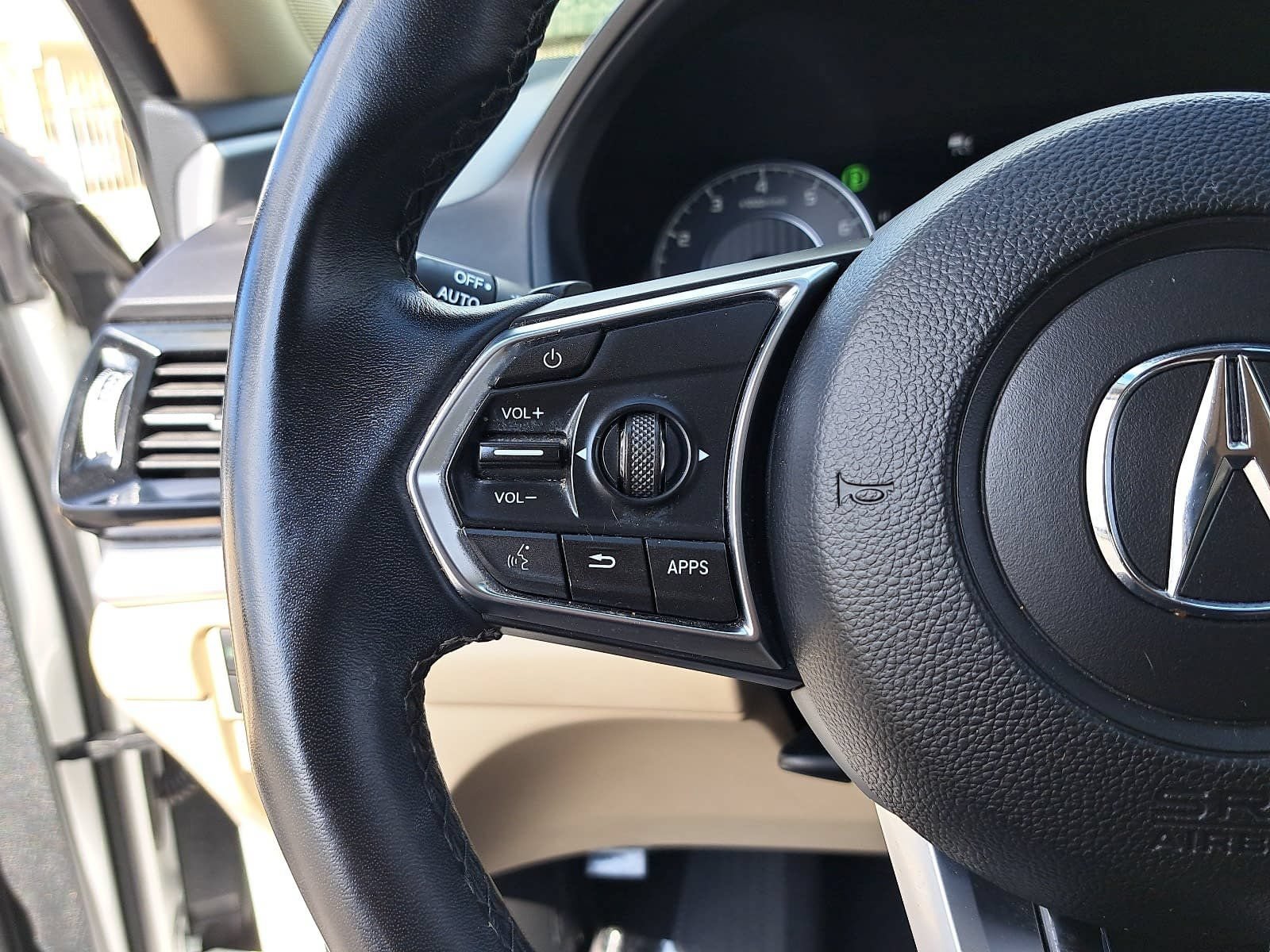 Used 2023 Acura RDX w/ Technology Package FWD image 18