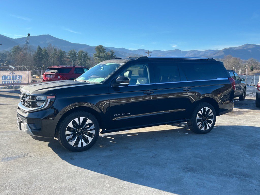New 2025 Ford Expedition Max Platinum w/ Platinum Ultimate Package AWD/4WD image 4