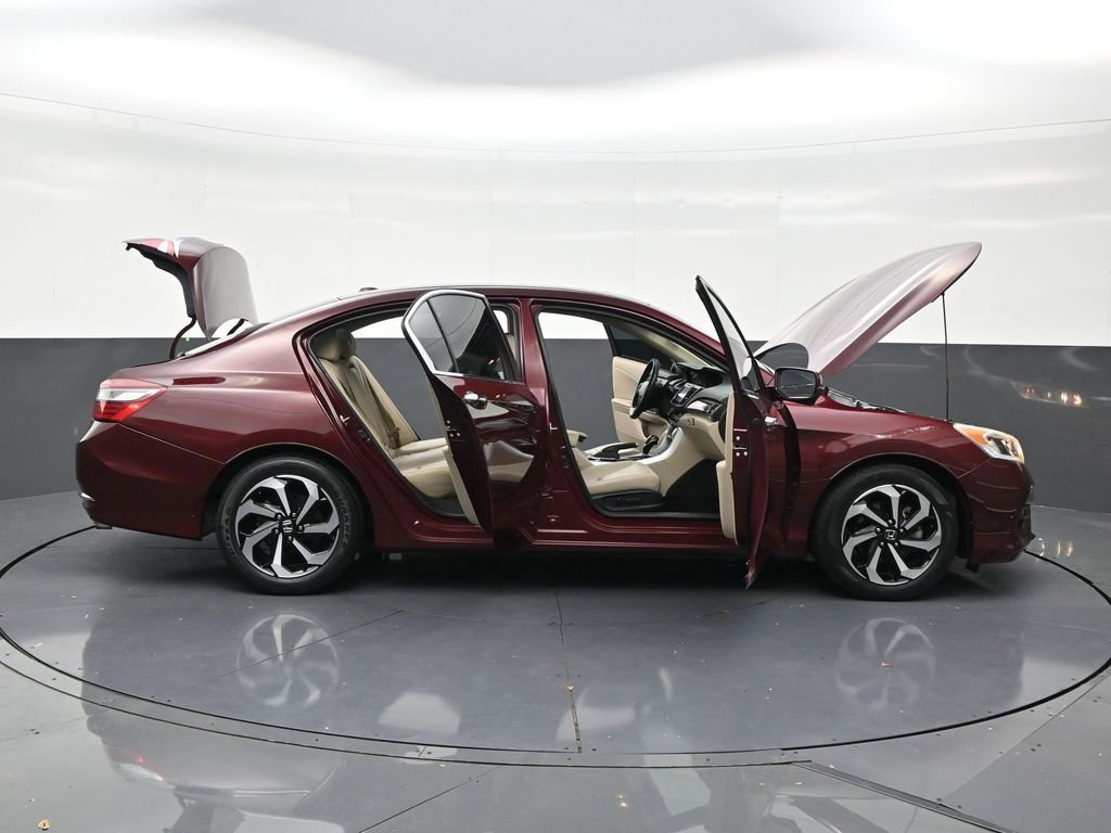 Used 2017 Honda Accord EX-L image 30