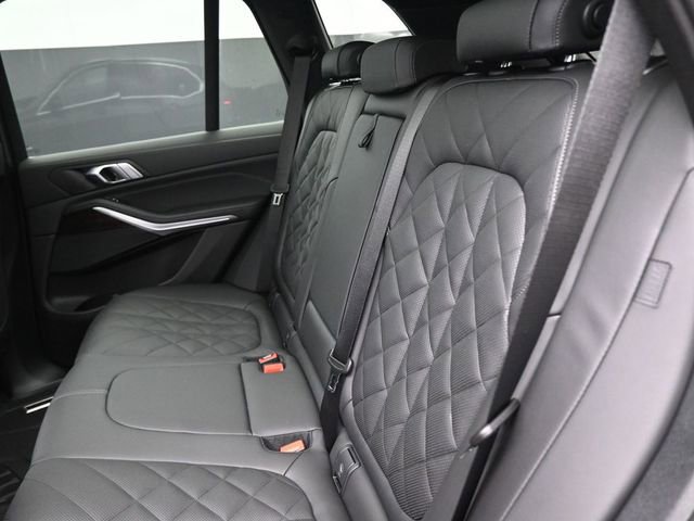 New 2026 BMW X5 sDrive40i image 12