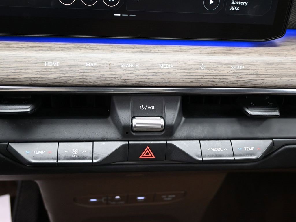 Used 2024 Kia EV9 Land image 26