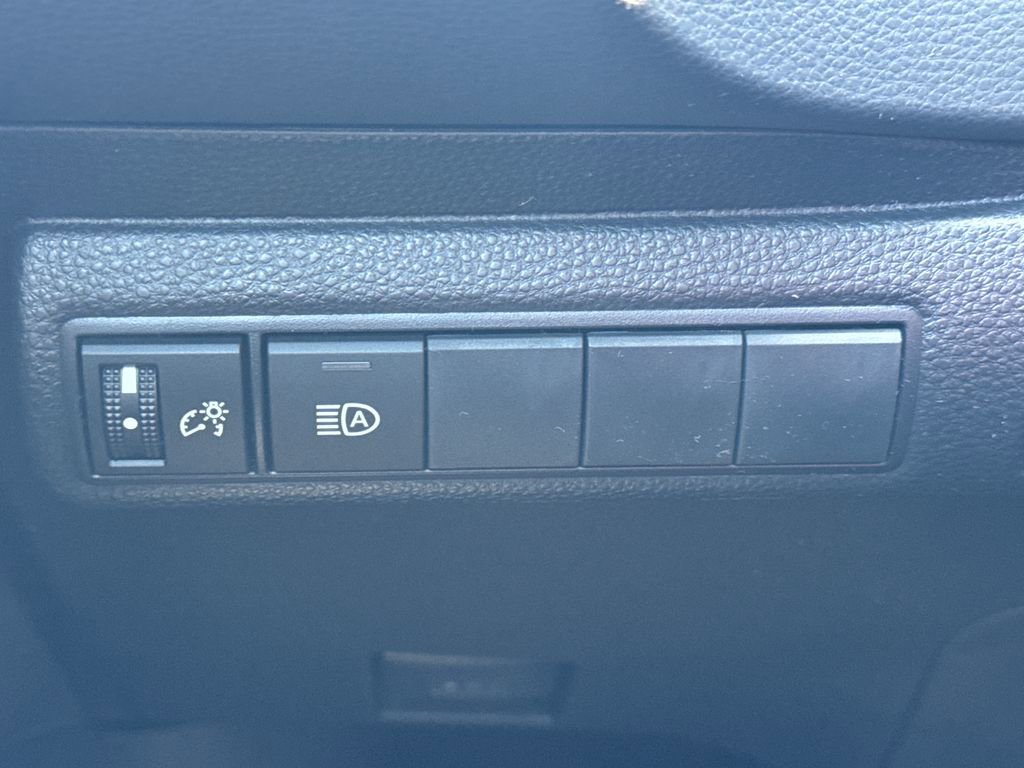 New 2026 Toyota Corolla LE FWD image 33