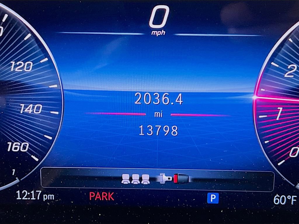 Used 2024 Mercedes-Benz GLB 250 image 14