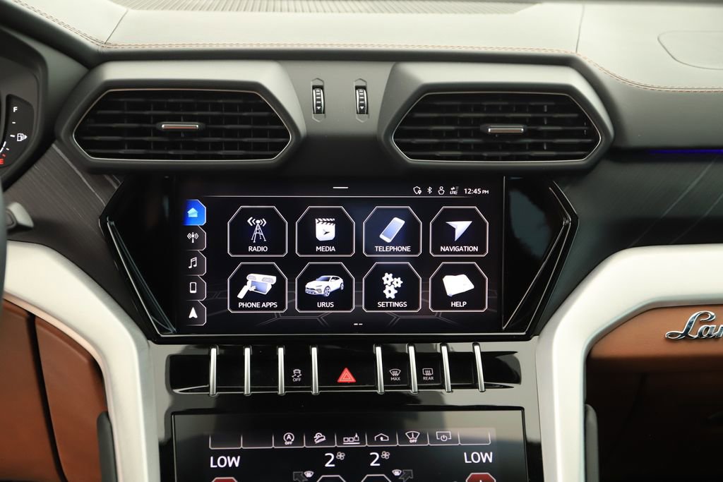 Used 2020 Lamborghini Urus image 19
