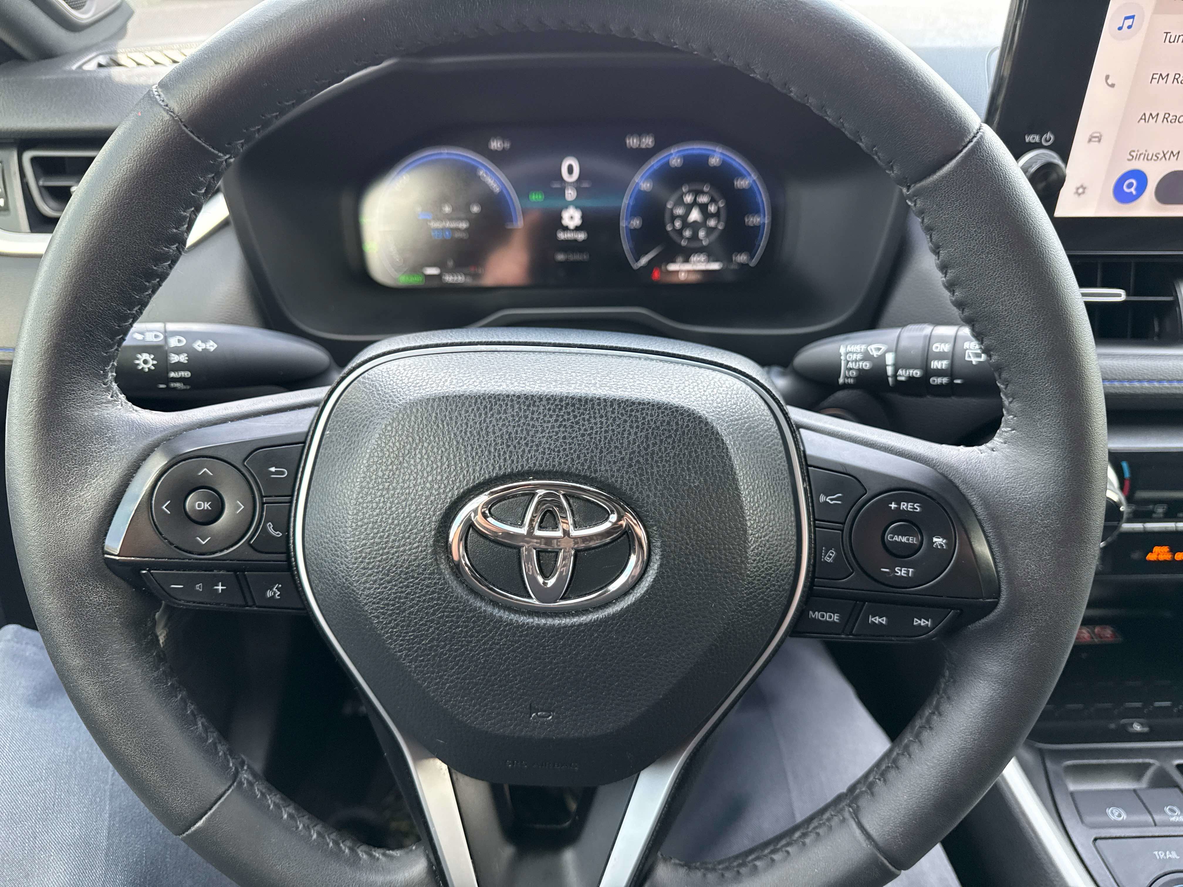 Used 2023 Toyota RAV4 XSE AWD/4WD image 26