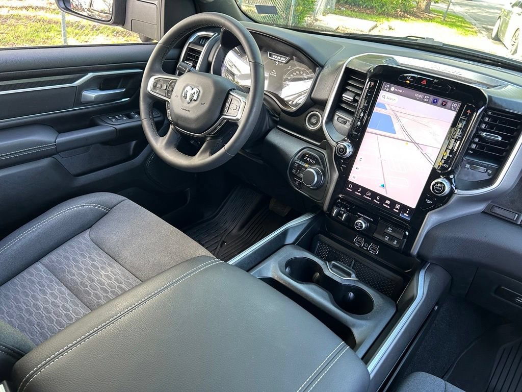 Used 2025 RAM 1500 Big Horn AWD/4WD image 8