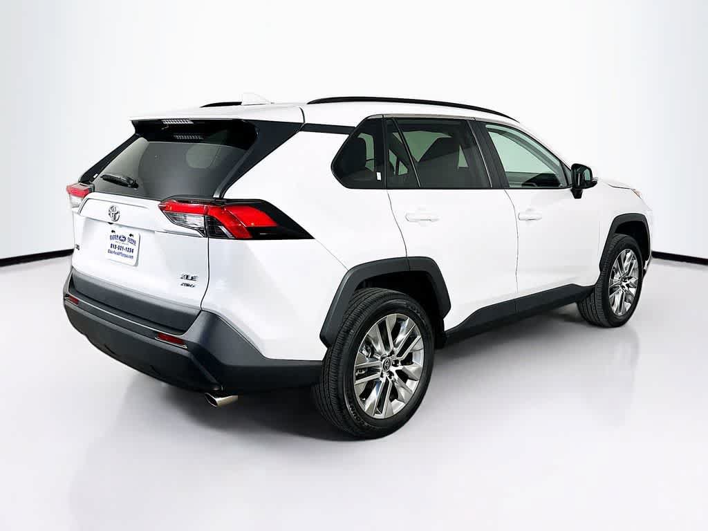 Used 2023 Toyota RAV4 XLE Premium AWD/4WD image 25