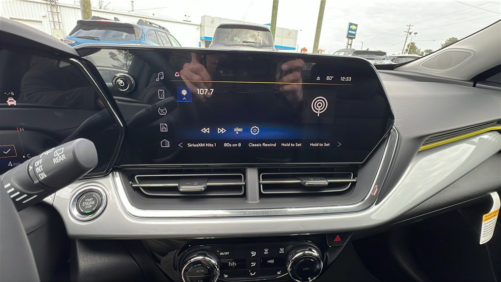 New 2026 Chevrolet Trax LT w/ LT Convenience Package image 28