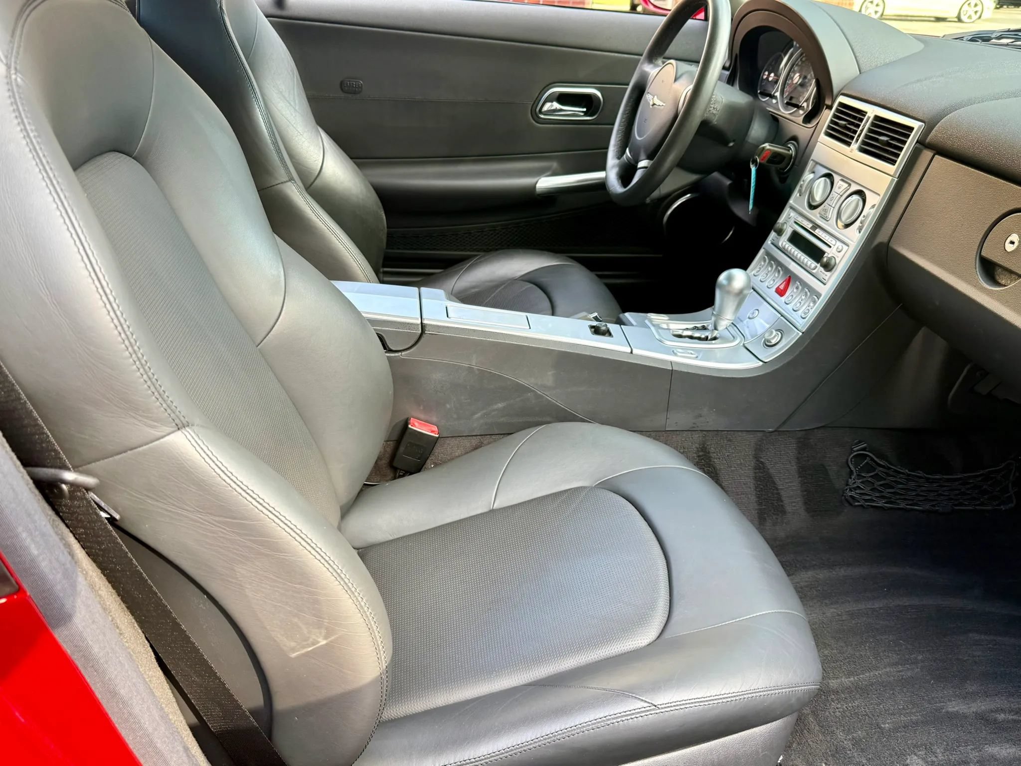 Used 2004 Chrysler Crossfire Coupe RWD image 34
