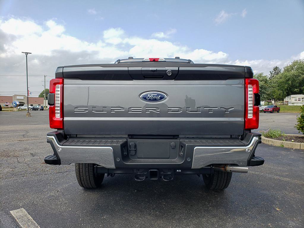New 2026 Ford F350 Lariat image 7