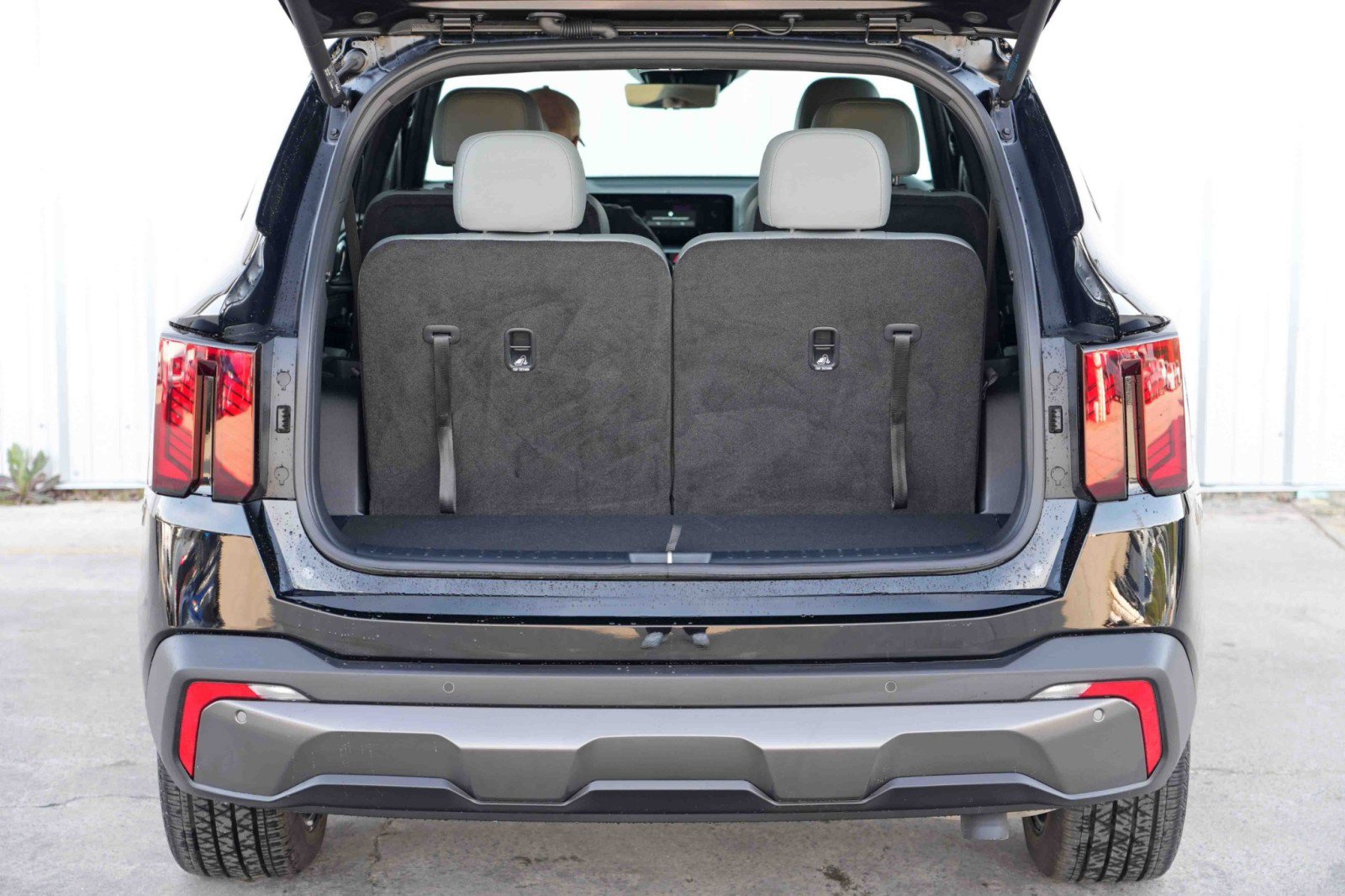 Used 2025 Kia Sorento SX Prestige w/ Sage Leather Package image 10