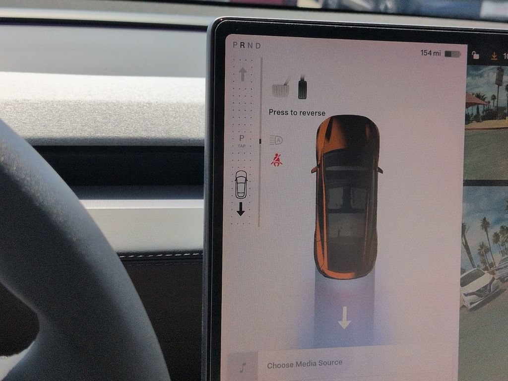 Used 2026 Tesla Model Y 2WD image 26