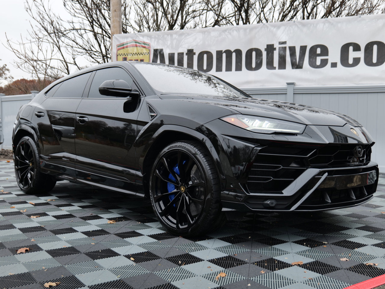 Used 2021 Lamborghini Urus image 65