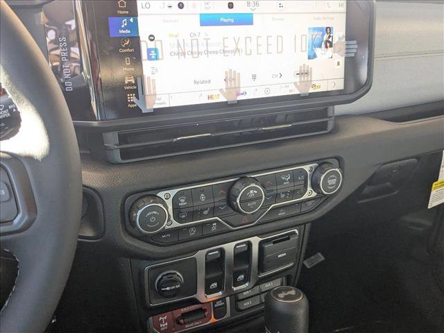 New 2026 Jeep Wrangler Rubicon w/ Technology Group image 14