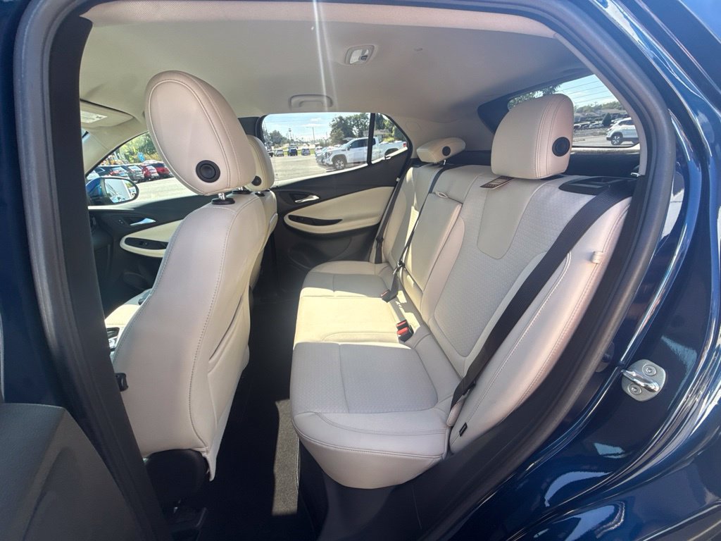 Used 2022 Buick Encore GX Select FWD image 13