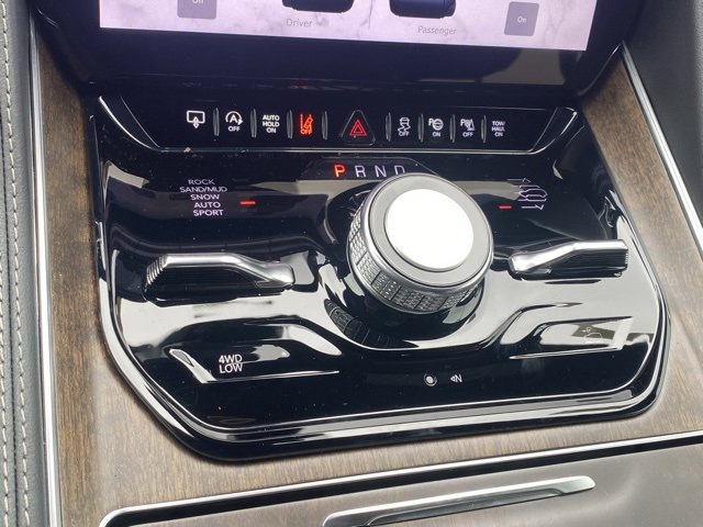 New 2024 Jeep Grand Wagoneer Series I w/ HD Trailer Tow Package image 26